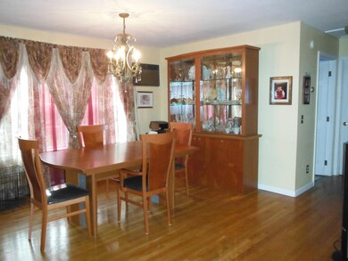 243 Aspen Dr, Milford, PA 18337 - photo 3