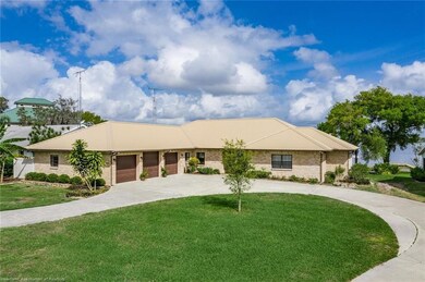 264 S Huntley Dr, Lake Placid, FL 33852 - photo 2