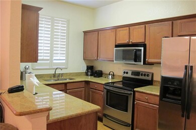 3132 Calabria Ave unit 3132, Davenport, FL 33897 - photo 4