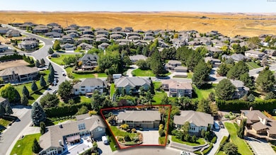 3703 W 42nd Ave, Kennewick, WA 99337 - photo 2