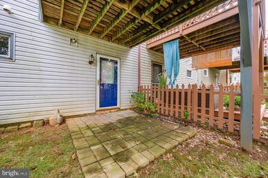 658 Knightsbridge Dr, Hagerstown, MD 21740 - photo 6