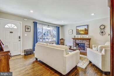 10902 Orleans Way, Kensington, MD 20895 - photo 3