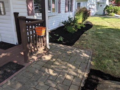 182 Holly Ln, Portsmouth, NH 03801 - photo 2