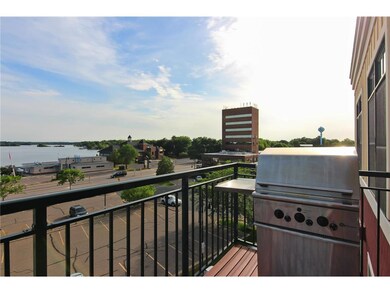 Balcony-Lake-View (3)
