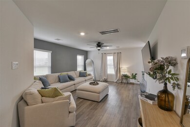 4512 Glenwick Grove Ct, Porter, TX 77365 - photo 5