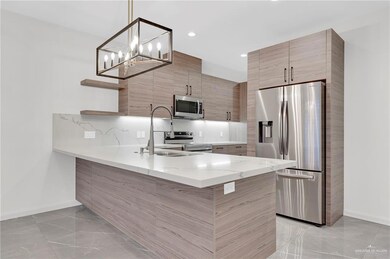 1926 Sunset Dr, Mission, TX 78572 - photo 7