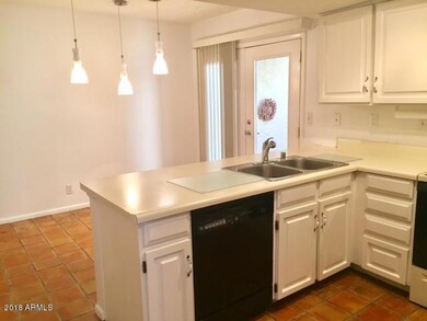 7 kitchen dinning