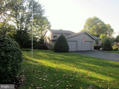 11712 Mockingbird Ln, Hagerstown, MD 21742 - photo 5