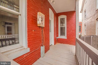 18 S Locust St, Hagerstown, MD 21740 - photo 7