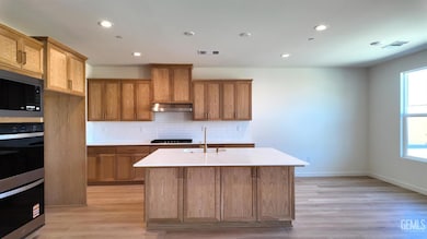 16720 Muscatine Ln, Bakersfield, CA 93314 - photo 3