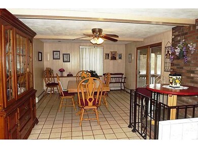 Dining Area.
