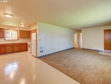 1340 Aspen St, Springfield, OR 97477 - photo 7