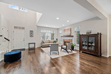 4272 Linden Tree Ln, Glenview, IL 60026 - photo 6