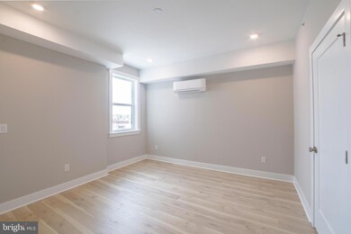5230 Walnut St unit 4R, Philadelphia, PA 19139 - photo 7