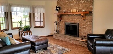 159 Meyer Rd, Nazareth, PA 18064 - photo 2