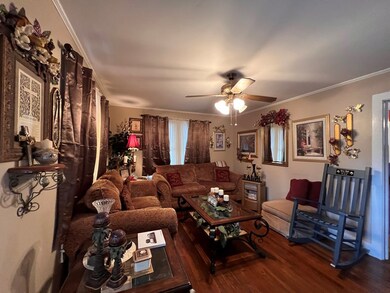 918 Evelyn St, Nacogdoches, TX 75964 - photo 3