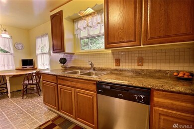 22832 84th Ave W, Edmonds, WA 98026 - photo 2