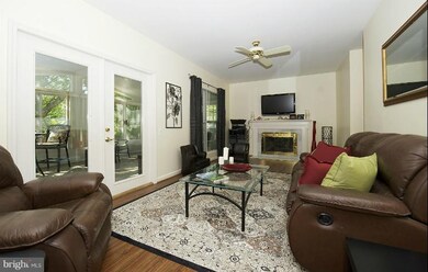 6714 Woodstone Place, Alexandria, VA 22306 - photo 5