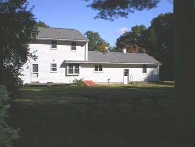 239 Walnut St, Putnam, CT 06260 - photo 4