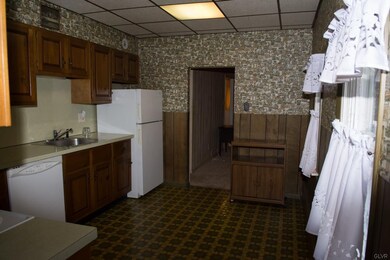 538 N 15th St, Allentown, PA 18102 - photo 5