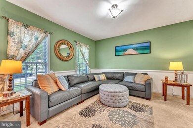 358 E Armstrong Dr, Fountainville, PA 18923 - photo 5