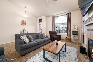 11-web-or-mls-20527 Birch Crest Ln Expor