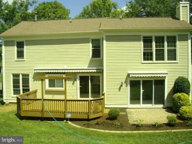 16942 Cass Brook Ln, Woodbridge, VA 22191 - photo 5