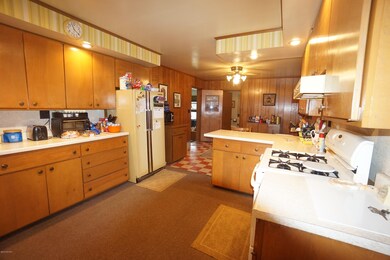 Kitchen/Dining