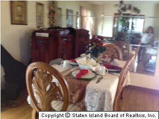 170 Myrtle Ave, Staten Island, NY 10310 - photo 2