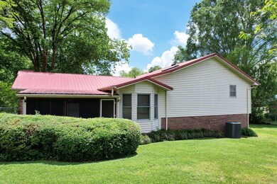 423 Hasty Dr, Tunnel Hill, GA 30755 - photo 3