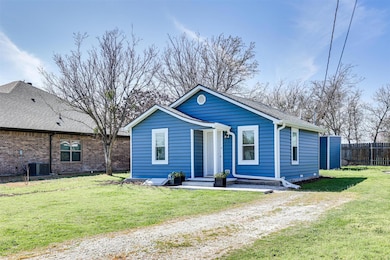 320 S Bowie Dr, Weatherford, TX 76086 - photo 3