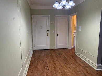 1 Meadow Dr unit 3D, Woodmere, NY 11598 - photo 6