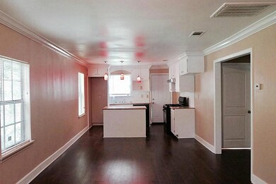 2147 Warwick Rd, Houston, TX 77093 - photo 6