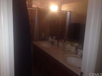 Hall Bathroom Upstairs