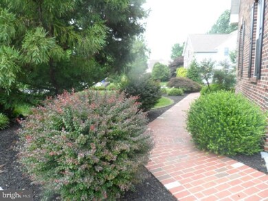 15 Woodsview Dr, Garnet Valley, PA 19060 - photo 2