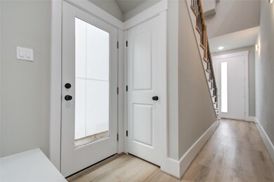 3505 Golf Dr, Houston, TX 77018 - photo 4