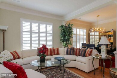 8898 Calla Lily Ct, Lorton, VA 22079 - photo 3