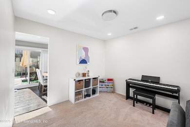 28 Berry Ct #576 Staten Island, NY-12