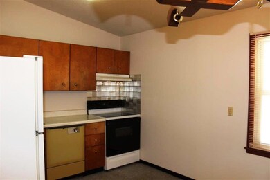 1822 W 69th St, Davenport, IA 52806 - photo 6