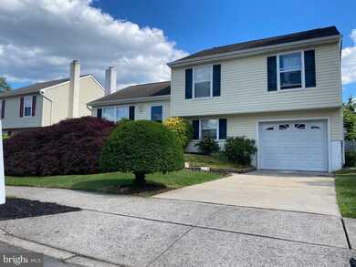 127 Independence Dr, Morrisville, PA 19067 - photo 2