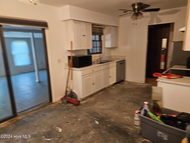 Kitchen 1