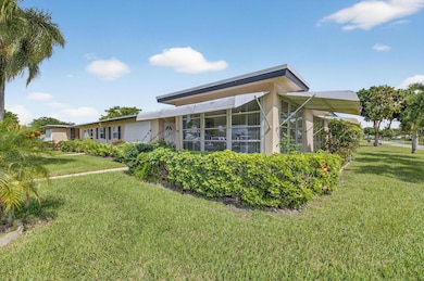 1025 South Dr unit D, Delray Beach, FL 33445 - photo 3