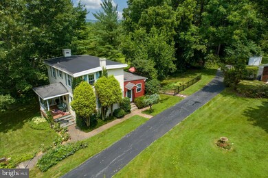 964 Dampman Rd unit 2, Honey Brook, PA 19344 - photo 4