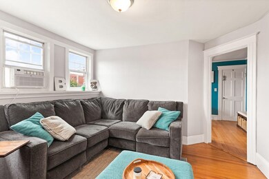 434 Essex St unit 3R, Salem, MA 01970 - photo 4