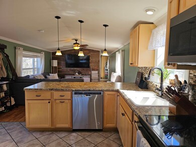 7 Kenwater Ave, Rochester, NH 03867 - photo 7