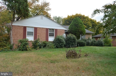 13003 Flint Rock Dr, Beltsville, MD 20705 - photo 2