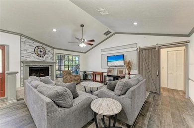 5024 33rd St E, Bradenton, FL 34203 - photo 4