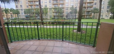 9360 Fontainebleau Blvd unit 109, Miami, FL 33172 - photo 4