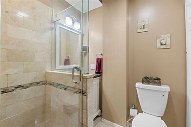 213 Maple St, Weehawken, NJ 07086 - photo 7
