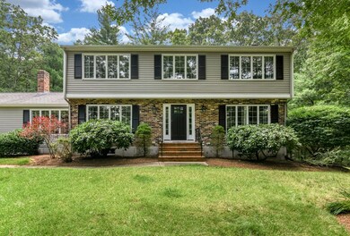 16 Onondaga Ln, Medfield, MA 02052 - photo 4
